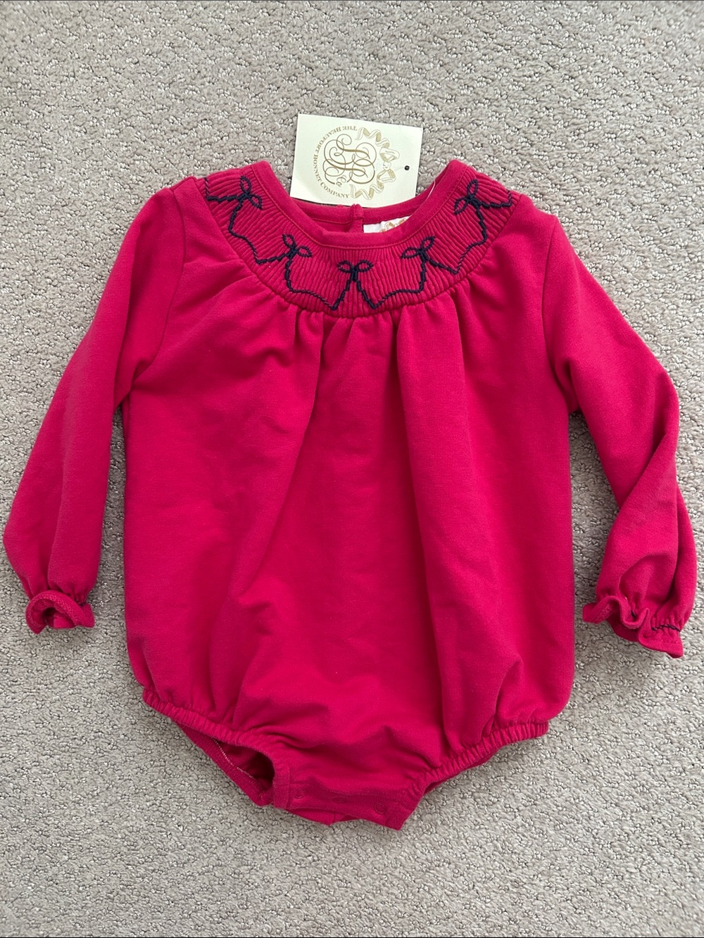 NWT Bridget Bubble with navy smocked bows